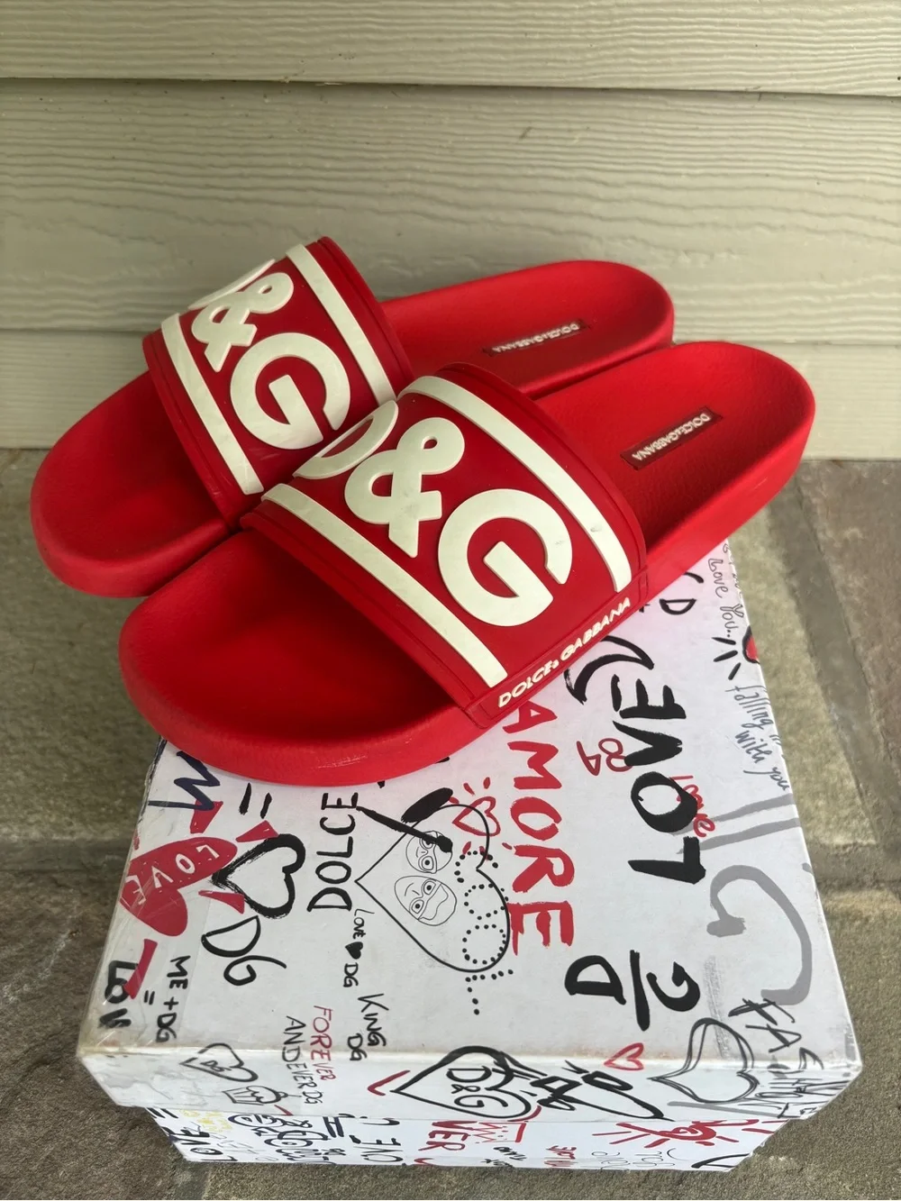 Dolce & Gabbana DG Flip Flops